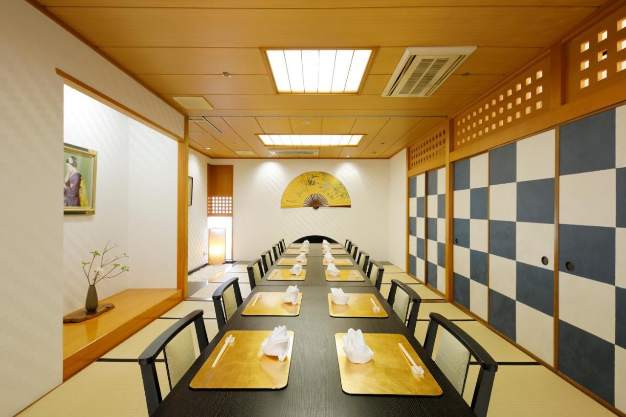 Kanazawa Hakuchoro Hotel Sanraku -Natural Hot Spring- Exterior foto A shōkadō in Kyoto